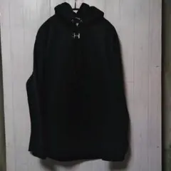 ⭐️未使用⭐️アンダーアーマー　黒　パーカー　M 裏起毛
