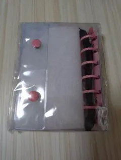 透明ピンクボタン付き6リングバインダー