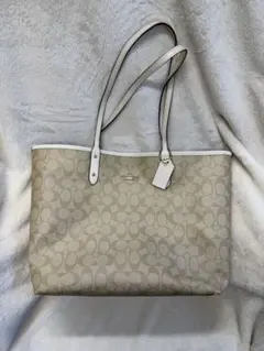 Coach ベージュ トートバッグ