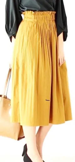 ピンクアドベ プリーツスカート