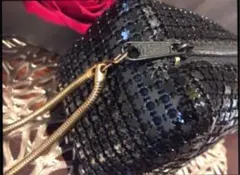 ★新品 bag ☆ スパンコール／ 黒 ポーチ、小さなバッグ
