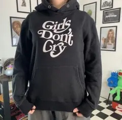 Girls Don't Cry パーカー Girls Don't Cry パーカー