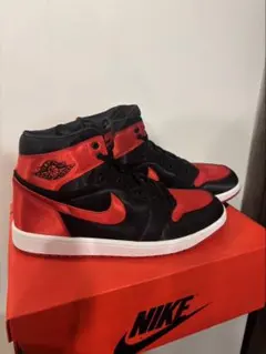 Nike Air Jordan 1 RETRO HI OG 赤黒 ハイカット