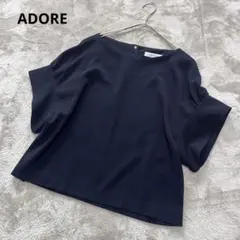 tiny様専用　　バックボタン　とろみ　ブラウス　ネイビー