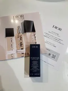 新品Dior ディオールフォーエヴァーフルイドスキングロウ　サンプル　2.7ml