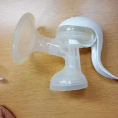 ピジョン手動式 母乳搾乳器 2セット