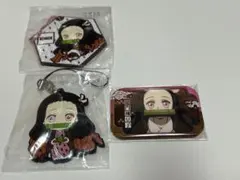 鬼滅の刃　まるかく缶バッジ5、一番くじストラップ竈門禰豆子まとめ売り