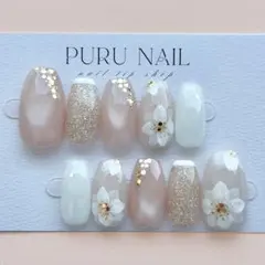 564現品◾️春⭐︎手書き花柄×シルキーマグネット️×肌馴染みベージュ◾️ネイルチップ