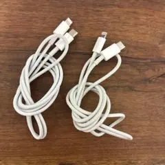 iPhone 正規品　充電器　ケーブル