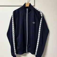 FRED PERRY ネイビー ジップアップジャケット　トラックジャケット
