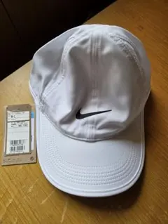NIKE DRI-FIT Club Cap ホワイト M/Lのサムネイル