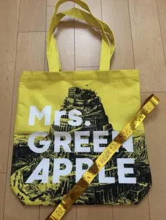 Mrs. GREEN APPLE トートバッグ【金テープ付き】