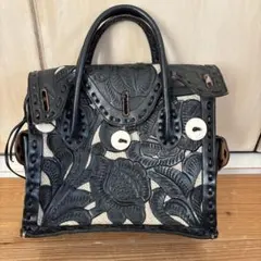 カービングトライブス グレースコンチネンタル マエストラS ハンドバッグ