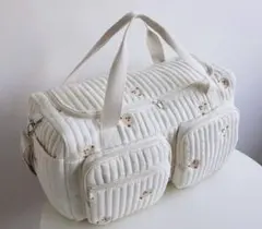 ホワイト キルティング マザーズバッグ