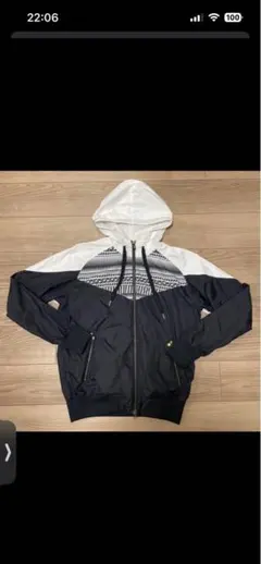 NIKE ナイロンジャケット