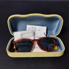 Item thumbnail for item 90965404-4e00-4b3b-a9af-f39c85ebd22e