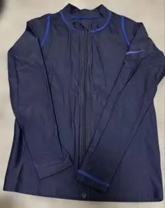 NIKEラッシュガード　美品