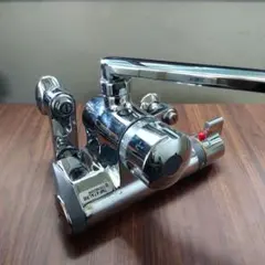 TOTO サーモスタット混合水栓 TUM40B5SA TOTO 浴室用 サーモスタット混合水栓 TUM40B5SA - メルカリ