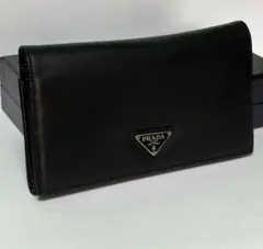 PRADA プラダ　折り財布　ナイロン　三角ロゴ　ブラック　サフィアーノレザー