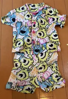夏物売り尽くしSALE！！！モンスターズインク半袖パジャマセット　100cm