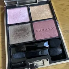 Item thumbnail for item 0640bae7-9fa4-4187-821a-f6891d49b489