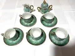 緑色の花柄ティーカップセット