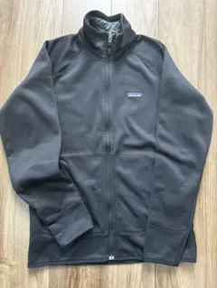 patagonia ブラック ジャージ生地　裏地フリースジャケット　M