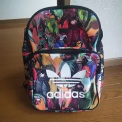 adidas オリジナルス 鳥柄 バックパック リュックのサムネイル