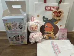POP MART THE MONSTERS ハローキティ ぬいぐるみのサムネイル