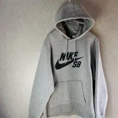 Nike SB グレー フード付きパーカー M