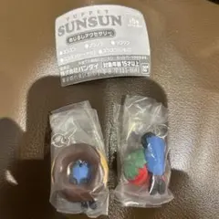 パペットスンスン めじるしアクセサリー　2点　いちご　ドーナツ