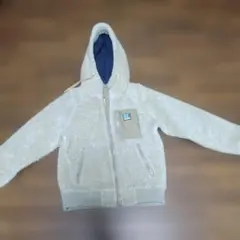 ベージュ フリースジャケット