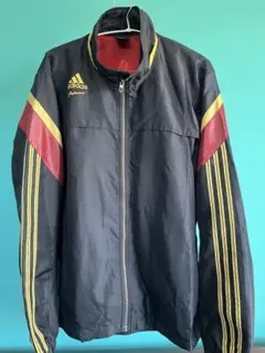 adidas ウィンドブレーカー　野球