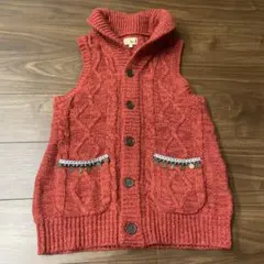 TITICACA 赤 ニットベスト ケーブル編み タートルネック