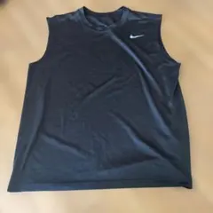 Nike DRI-FIT　ノースリーブ