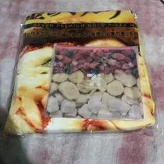 セブンイレブン一番くじ　A賞　ゴールドシリーズブランケット&G賞2セット