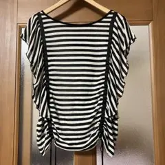 RULE ボーダー柄 フリル 半袖カットソーのサムネイル