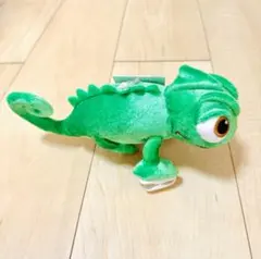 【新品/未使用】TDR ディズニー パスカル 肩のせ ぬいば