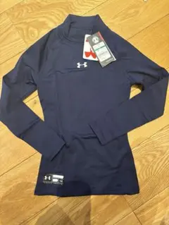 《新品未使用》Under Armour ネイビー アンダーシャツ キッズ