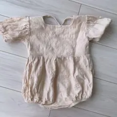 【美品】韓国子供服　バッククロス　ロンパース　半袖　80