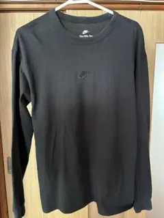 NIKE ナイキ ロングスリーブTシャツ 長袖 刺繍ロゴ ブラック Mのサムネイル