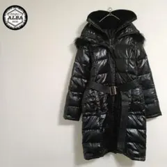 【美品】ダウンコート　ジャケット　ロング丈　ファー　ベルト付　光沢　黒　ブラック