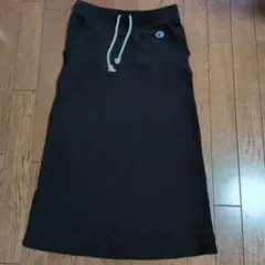 Champion　スウェットスカート（黒）のサムネイル