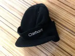 カーハート　ツバつきニット帽
