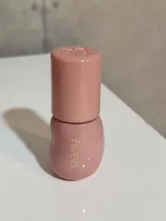 fwee 3Dボリューミンググロス　Vanilla70%