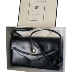 GIVENCHYジバンシー 4Gロゴ 本革ショルダーポーチ フォーマル 冠婚葬祭のサムネイル