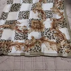 GIANNI FERRI レオパード柄プチスカーフ、大判ハンカチ