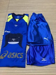 サッカーウェア長袖&ハーフパンツ5点セット