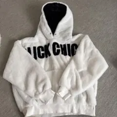 ホワイト フリースパーカー ロゴ入り