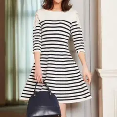 フレアワンピース